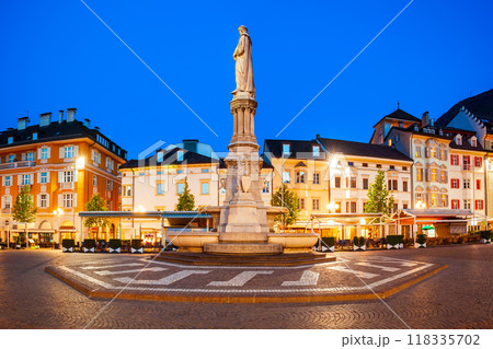 Waltherplatz main square in Bolzano 118335702