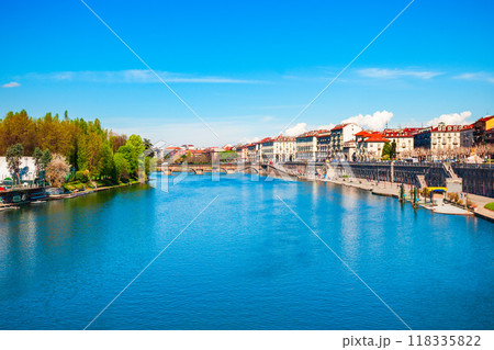 Po river aerial panoramic view, Turin 118335822