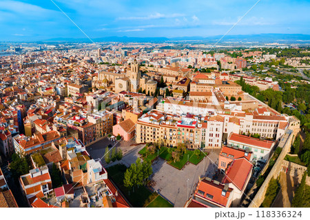 Cathedral of Tarragona aerial panoramic view 118336324