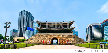 Namdaemun or Sungnyemun Gate in Seoul, South Korea 118341312