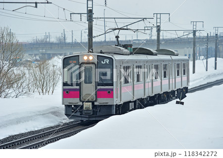 奥羽本線　浪岡ー大釈迦　JR東日本　701系　N101編成（青森） 118342272