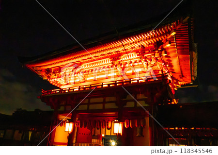 Fushimi Inari Taisha by night, in Kyoto, Japan 118345546