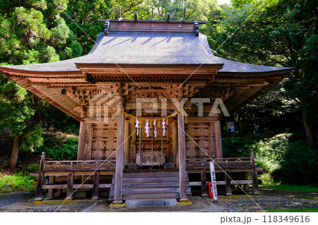 丹内山神社本殿 118349616