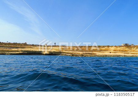 マルタのマルサシュロックから遊覧船で巡る海岸線 マルタのマルサシュロックから遊覧船で巡る海岸線 118350517