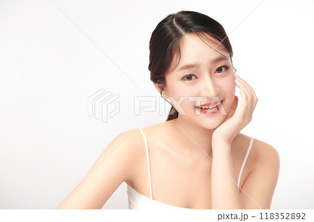 Beautiful young asian woman with clean fresh skin on white background, Face care, Facial treatment, Cosmetology, beauty and spa, Asian women portrait. 118352892