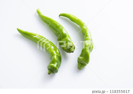 新鮮な万願寺とうがらし 118355017
