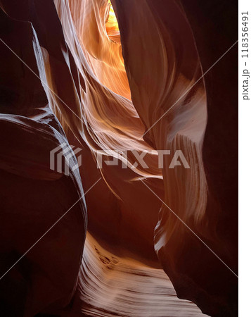 幻想的なアンテロープ　キャニオン 118356491