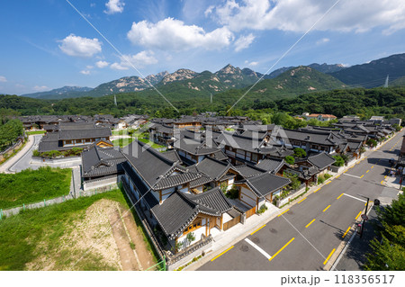 韓国　恩平韓屋村 118356517