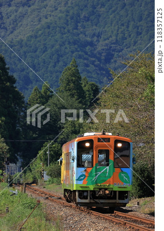 樽見鉄道ハイモ330 118357125