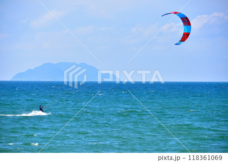 カイトサーフィン 118361069