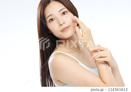若い女性のポートレート 若い女性のポートレート 118361613