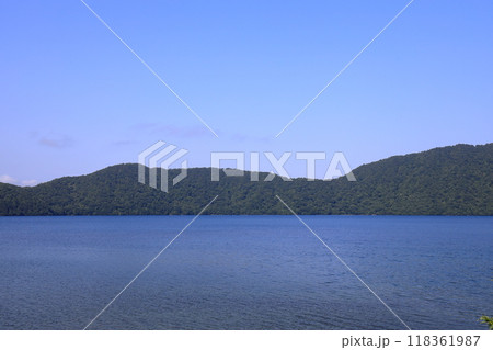 夏の北海道倶多楽湖 夏の北海道倶多楽湖 118361987