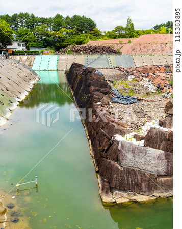 美しく厳かな駿府城址の景色 天守台の発掘 美しく厳かな駿府城址の景色 天守台の発掘 118363895