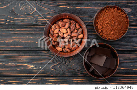 Cocoa beans grain in bowl . Ingredient for preparating chocolate 118364949