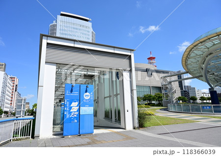 バスターミナルの入り口オアシス21と愛知県付近 118366039