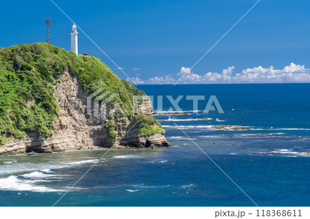 《千葉県》勝浦八幡岬・外房の大海原 118368611