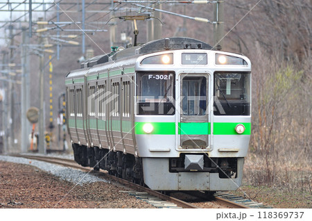 千歳線　植苗　JR北海道　721系　F-3021編成（札幌） 118369737