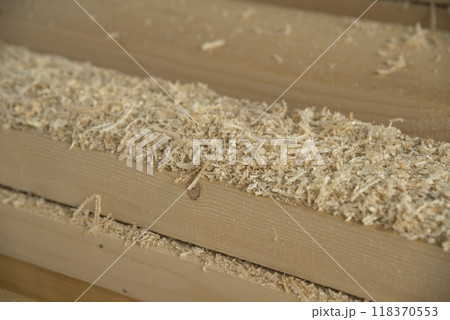 boards with shavings 118370553