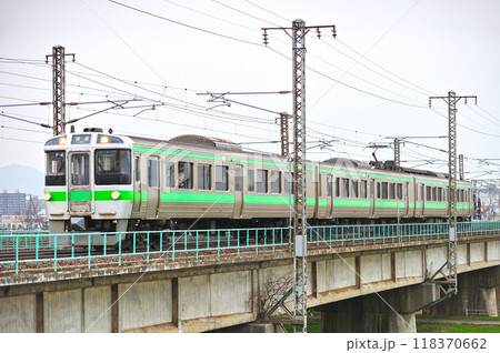 函館本線　苗穂ー白石　JR北海道　721系　F-4編成（札幌） 118370662