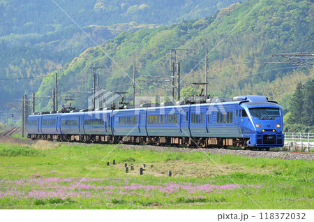 日豊本線　立石ー中山香　JR九州　883系　AO-17編成（大分）　ソニック　にちりん 118372032