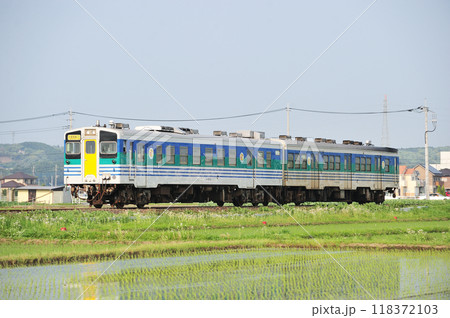 久留里線　小櫃ー下郡　JR東日本　キハ37-2+キハ38-1002（幕張） 118372103