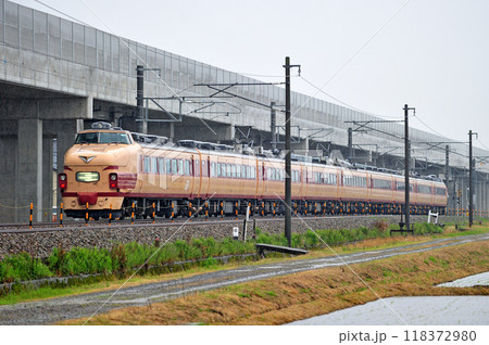北陸本線 野々市ー松任 JR西日本 489系 H01編成(金沢) 廃車回送 北陸本線 野々市ー松任 JR西日本 489系 H01編成(金沢) 廃車回送 118372980