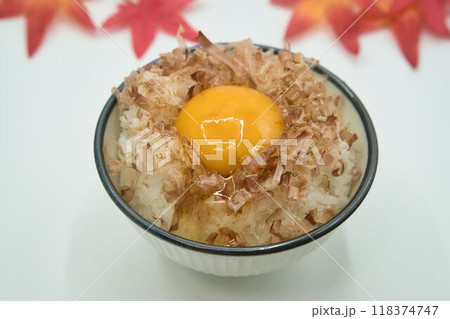 もみじと卵かけご飯 118374747