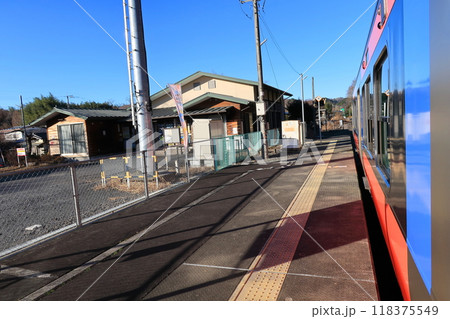 JR東日本水郡線の、下小川駅から常陸大子駅までの車窓風景(2022年12月) 118375549