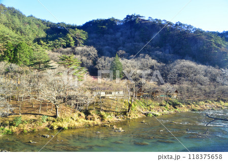 JR東日本水郡線の、常陸大子駅から磐城石井駅までの車窓風景(2022年12月) 118375658