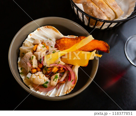 Ceviche with shrimps, fresh vegetables 118377851