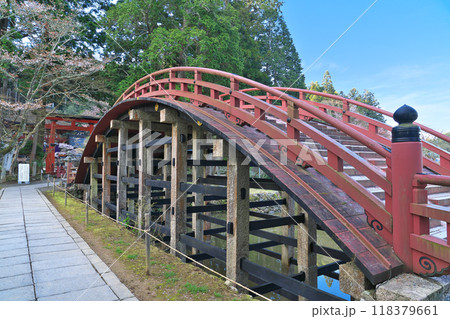 【丹生都比売神社】 和歌山県伊都郡かつらぎ町上天野 【丹生都比売神社】 和歌山県伊都郡かつらぎ町上天野 118379661