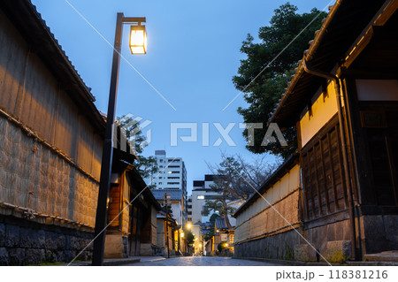 Night of Nagamachi District traditional houses alley in Kanazawa, Ishikawa, Japan Night of Nagamachi District traditional houses alley in Kanazawa, Ishikawa, Japan 118381216