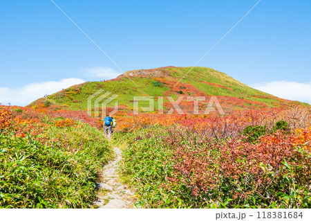 秋の焼石岳登山(泉水沼~焼石岳山頂) 秋の焼石岳登山(泉水沼~焼石岳山頂) 118381684