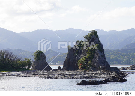 那智勝浦　弁天島とお蛇浦 118384897