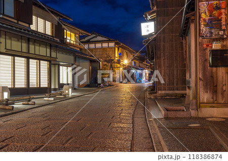 京都 二寧坂(二年坂) 夜景 京都 二寧坂(二年坂) 夜景 118386874