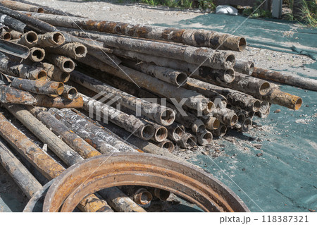 古い配管の撤去工事 118387321