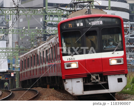 ［KK］京浜急行1500形6両（各停：逗子葉山発羽田空港行） 118390007