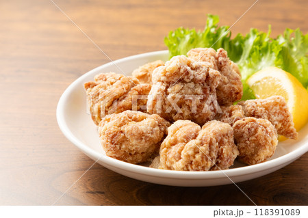 鶏の唐揚げのイメージ02 118391089