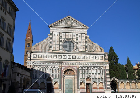 南ヨーロッパのイタリア共和国トスカーナ州フィレンツェ　世界遺産の歴史地区のサンタマリアノヴェッラ教会 118393598