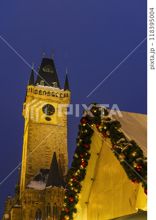Old Town Square at Christmas time, Prague, Czech Republic 118395004