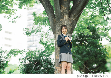 女子高校生のポートレート 118397199