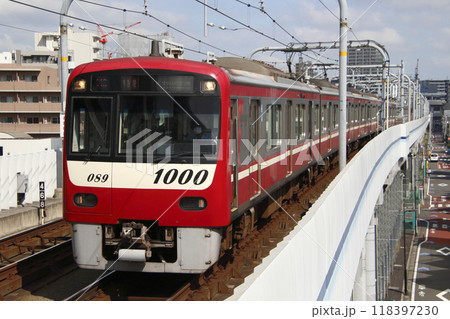 ［KK］京浜急行1000形ステンレス車（横浜方面-特急：8両編成） 118397230
