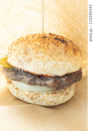 おいしいハンバーガー おいしいハンバーガー 118399343