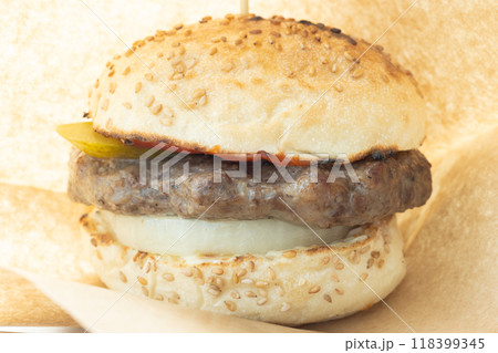 おいしいハンバーガー 118399345