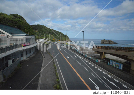 山陰道(国道9号線)(道の駅 神話の里 白うさぎ/鳥取県鳥取市白兎613) 山陰道(国道9号線)(道の駅 神話の里 白うさぎ/鳥取県鳥取市白兎613) 118404825
