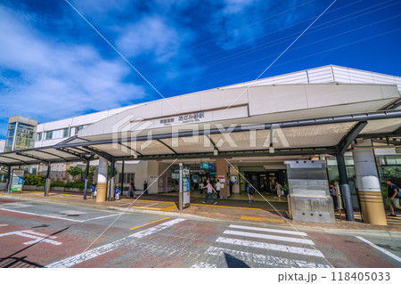 日本の横浜都市景観 9月・猛烈な暑さ続く…あざみ野駅などを望む 118405033