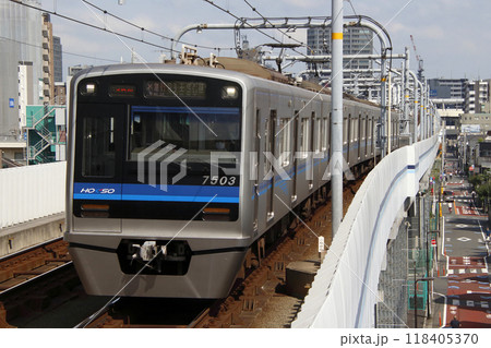 ［HS］北総鉄道7500形（エアポート急行：京急線内） 118405370