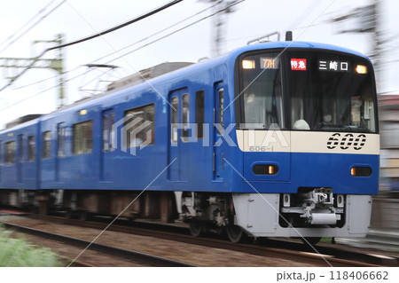 ［KK］京浜急行600形電車（特急：ブルースカイトレイン） 118406662