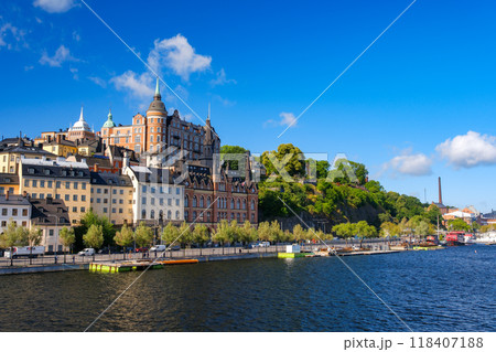 スウェーデン ストックホルム、セーデルマルム島の街並み 118407188