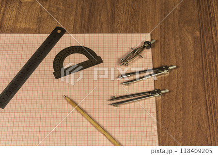 Drawing accessories and millimeter paper. Millimeter paper and drawing accessories Drawing accessories and millimeter paper. Millimeter paper and drawing accessories 118409205